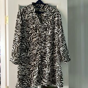 Karen Scott Animal Print Button Down long blouse oversized Tunic Sz L